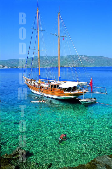 Bodrum,Marmaris,Fethiye,G�cek,bodrum blue cruise,bodrum cabin charter,bodrum yacht charter,bodrum gokova gulet charters,bodrum marmaris boat cruises,bodrum fethiye charters,bodrum yachting,bodrum sailing