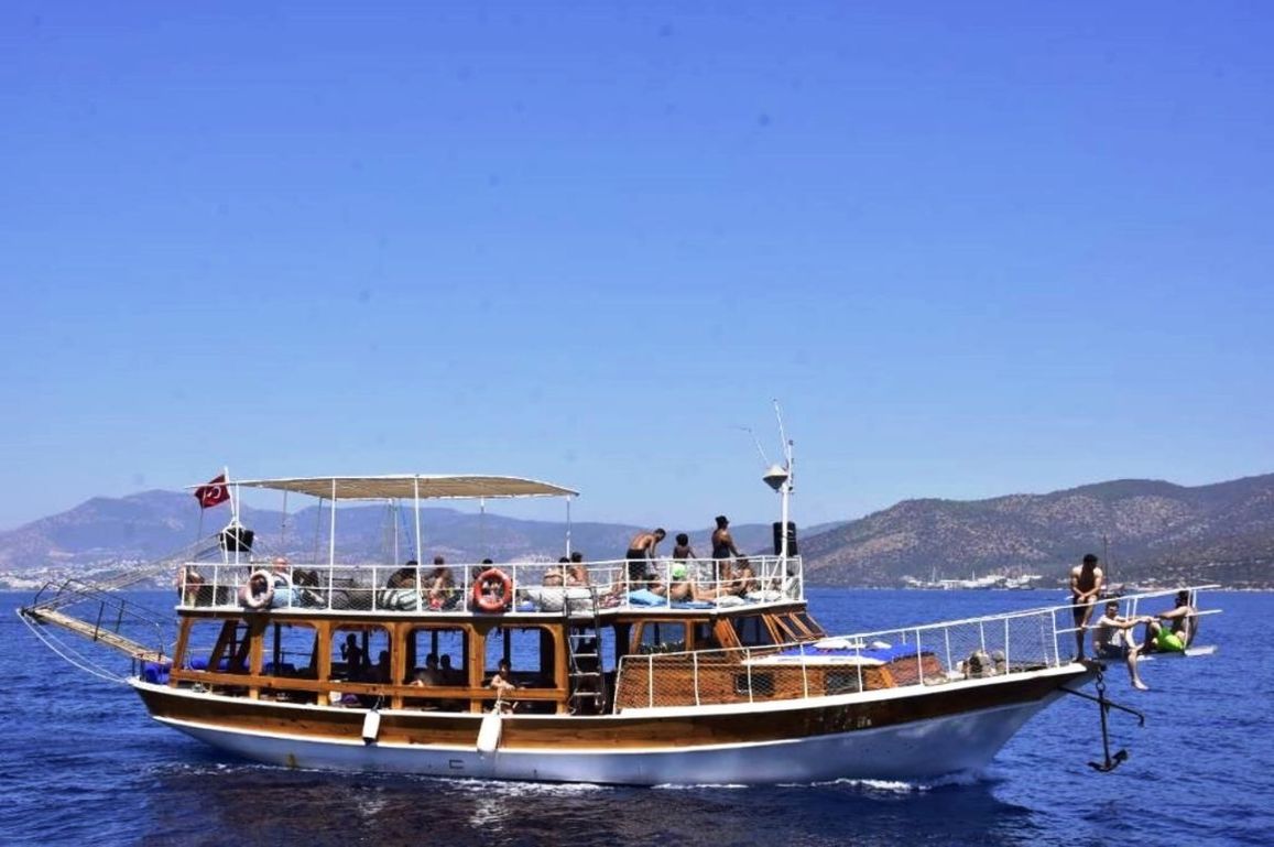 Daily Boat Trip Photos Travelidaz Daily Boat Trip Photos Travelidaz